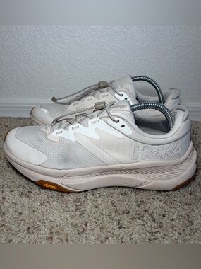 Hoka One One Women’s Transport Hiking Trail Shoes Sz 10B Vibram Cream Sneakers